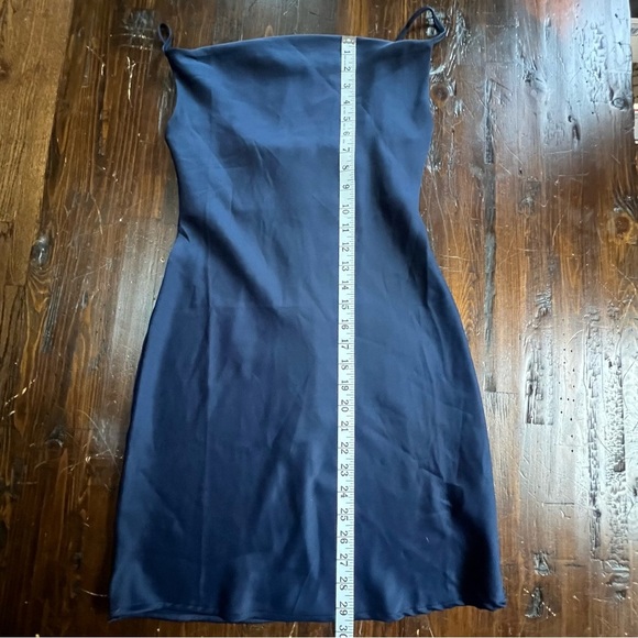 Urban Outfitters Mallory Cowl Neck Slip Dress Dark Blue XS excellent condition - Picture 8 of 9